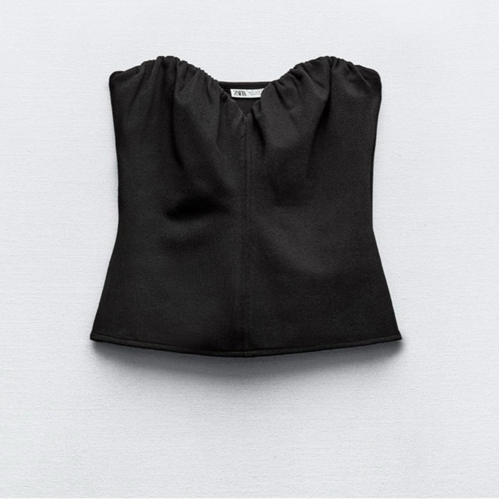Zara SWEETHEART NECKLINE
BANDEAU TOP